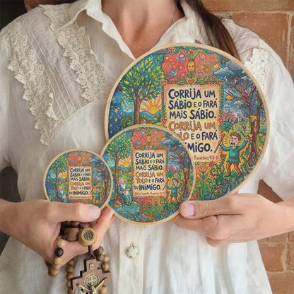 Quadro Frases de Fé - Corrija um sábio Provérbio 9:8-9